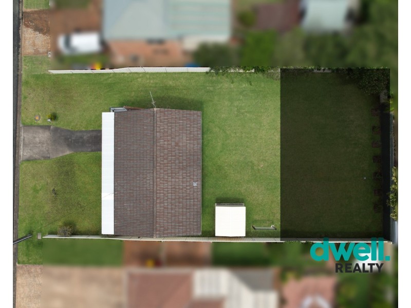 4 COLLETT PLACE, St Georges Basin NSW 2540