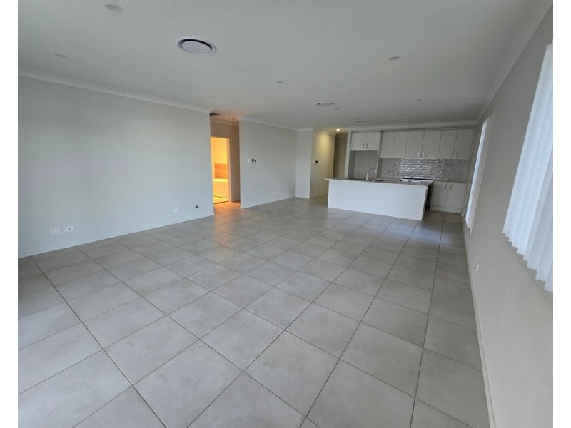 9 Gracilis Rise, South Nowra NSW 2541