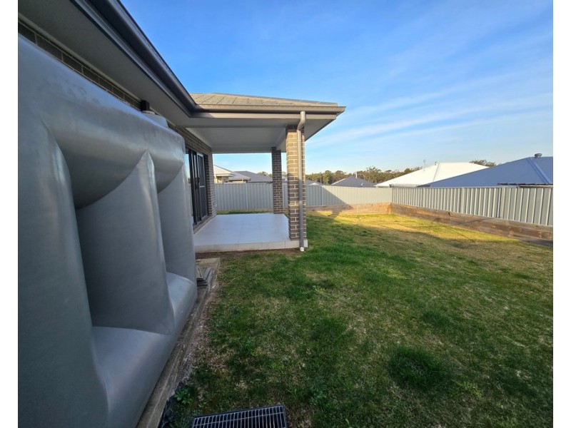 9 Gracilis Rise, South Nowra NSW 2541