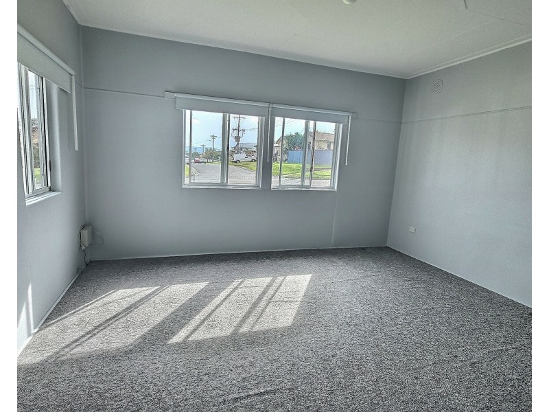 52 Greenwell Point Road, Greenwell Point NSW 2540