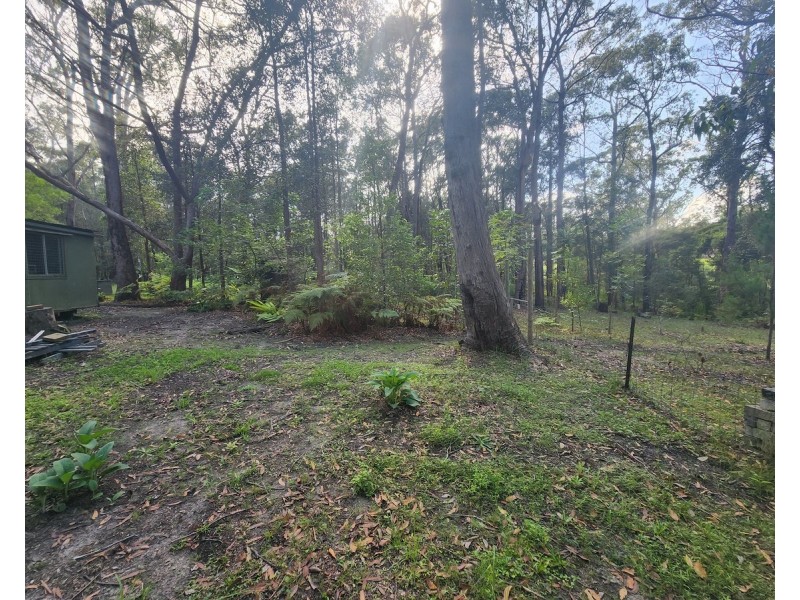 8 Pelican Road, St Georges Basin NSW 2540