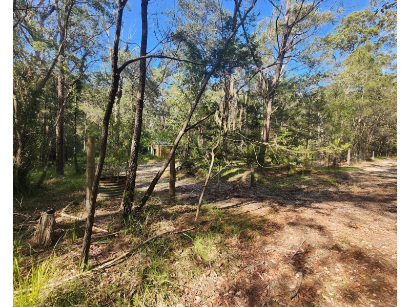 8 Pelican Road, St Georges Basin NSW 2540