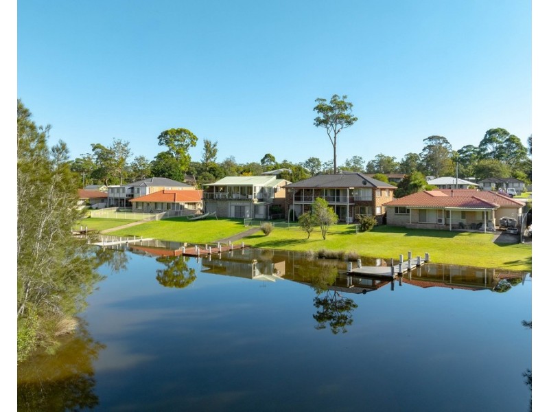 20 PANORAMA ROAD, St Georges Basin NSW 2540