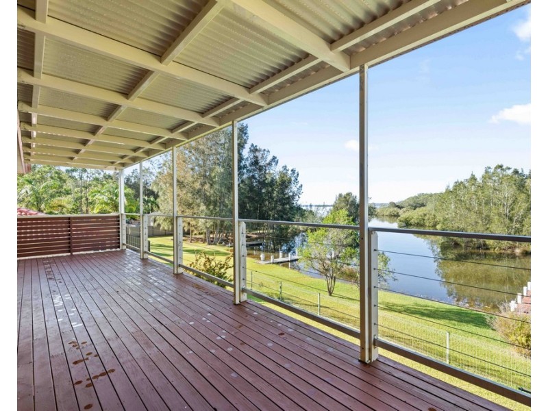 20 PANORAMA ROAD, St Georges Basin NSW 2540