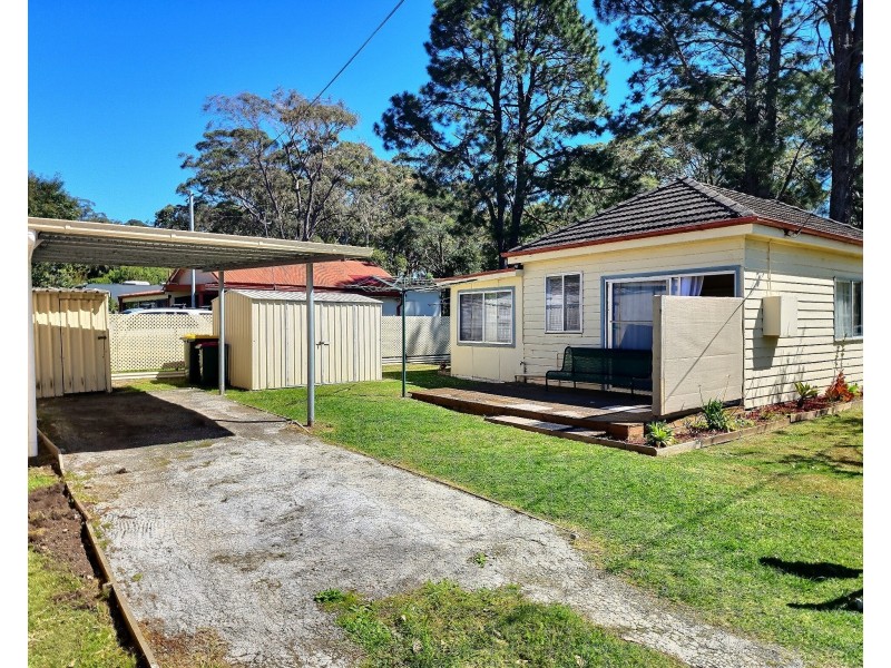 2a Dent Street, Huskisson NSW 2540