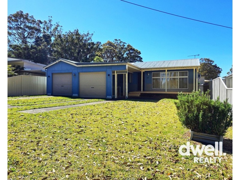 24 ISLAND POINT ROAD, St Georges Basin NSW 2540