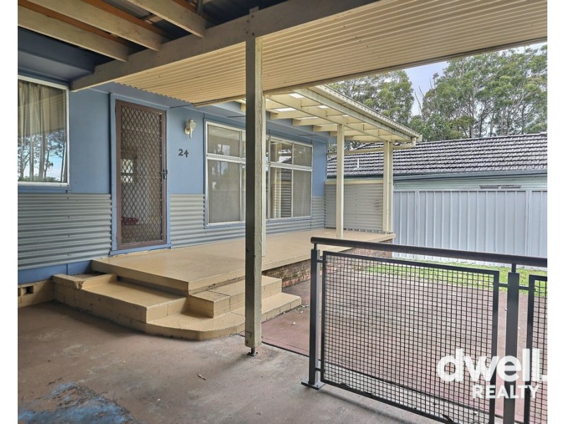 24 ISLAND POINT ROAD, St Georges Basin NSW 2540