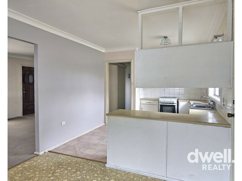 24 ISLAND POINT ROAD, St Georges Basin NSW 2540
