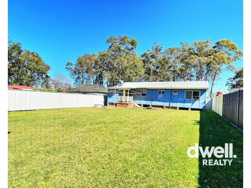 24 ISLAND POINT ROAD, St Georges Basin NSW 2540