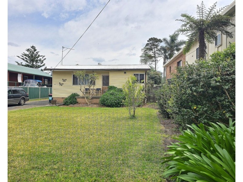 23 COMARONG STREET, Greenwell Point NSW 2540