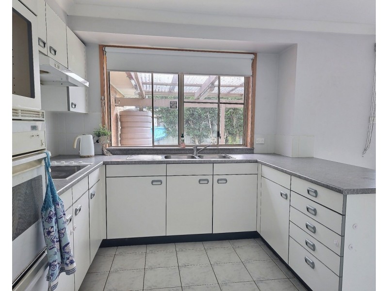 8 KIRKHAM WAY, Sanctuary Point NSW 2540