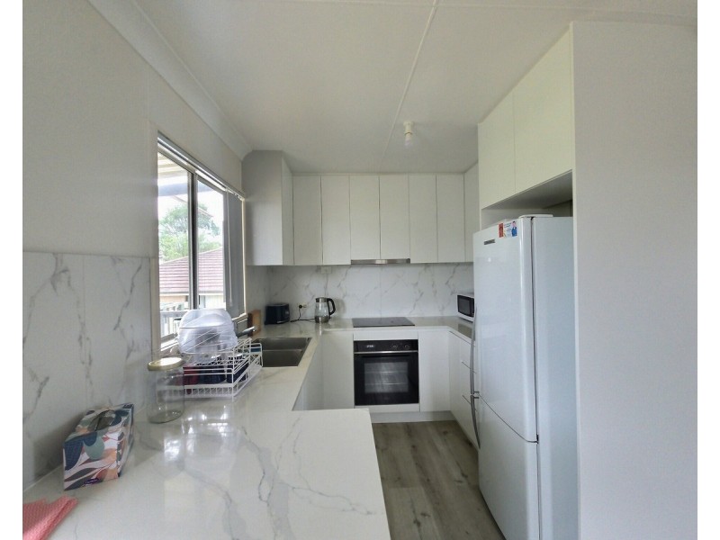 68 ISLAND POINT ROAD, St Georges Basin NSW 2540