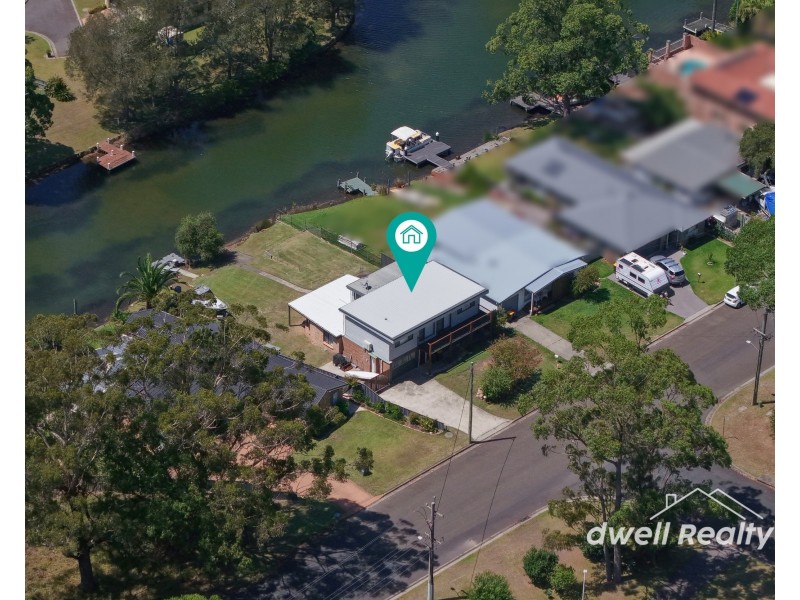43 SUSSEX INLET ROAD, Sussex Inlet NSW 2540