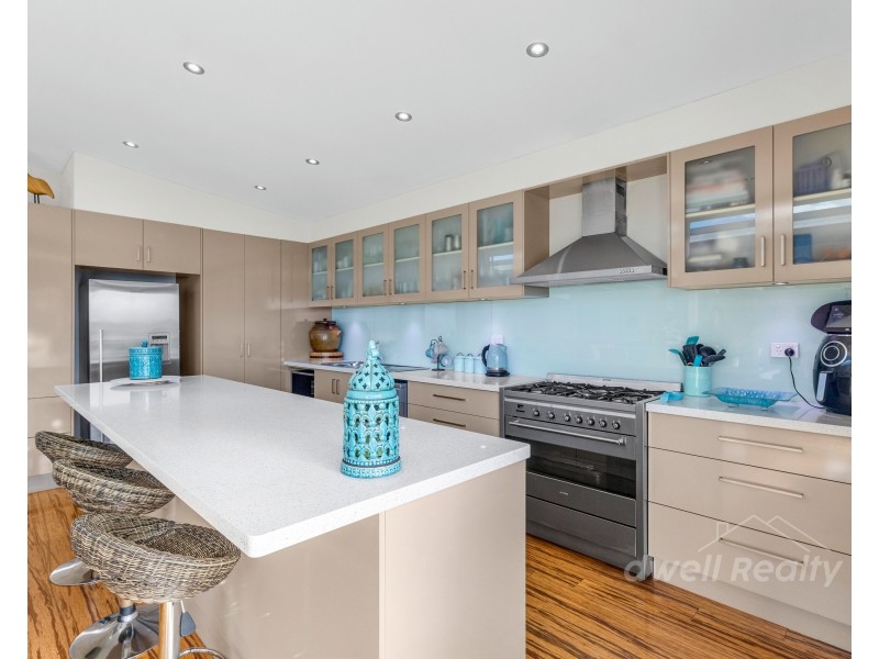 76 ADELAIDE STREET, Greenwell Point NSW 2540