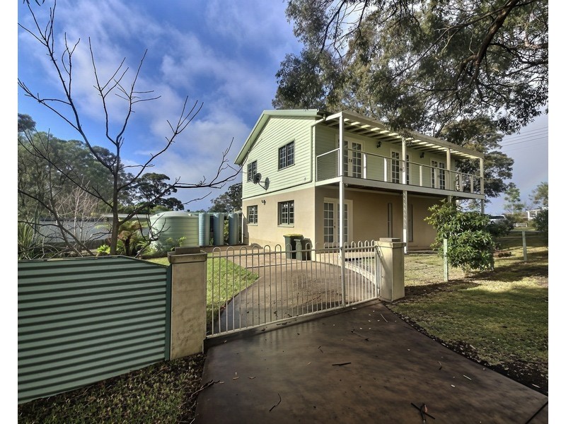 31 Christiansen Avenue, Old Erowal Bay NSW 2540