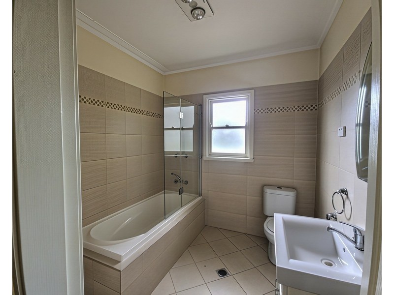 31 Christiansen Avenue, Old Erowal Bay NSW 2540