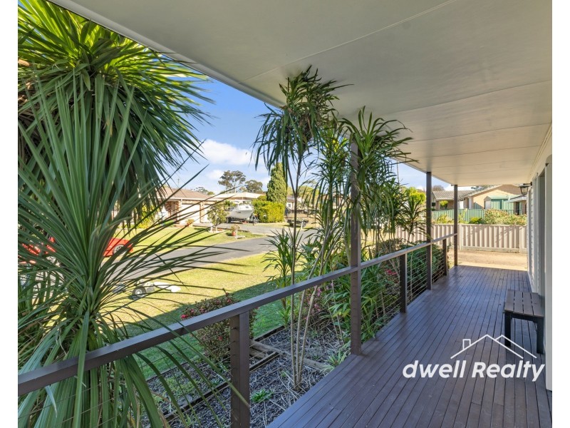 27 CESSNA AVENUE, Sanctuary Point NSW 2540