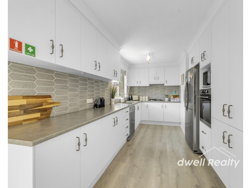 2 JUSTFIELD DRIVE, Sussex Inlet NSW 2540