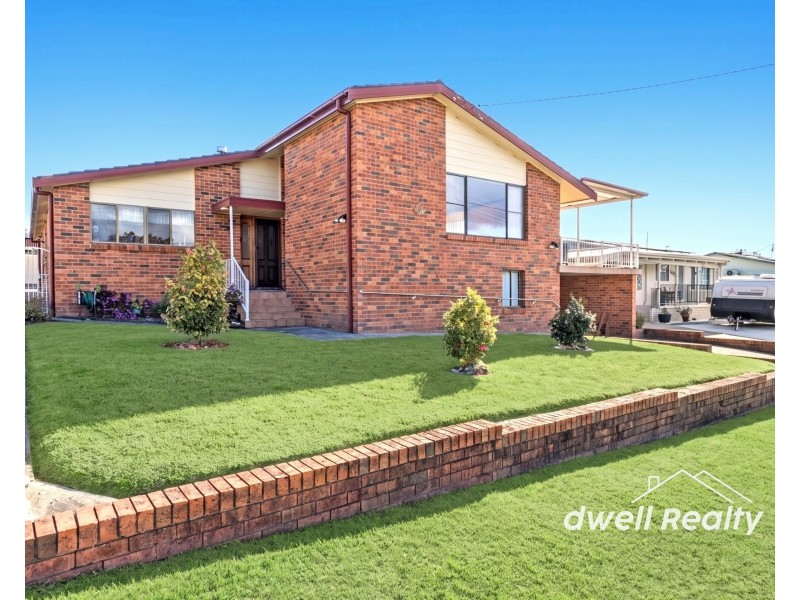 22 CATER CRESCENT, Sussex Inlet NSW 2540