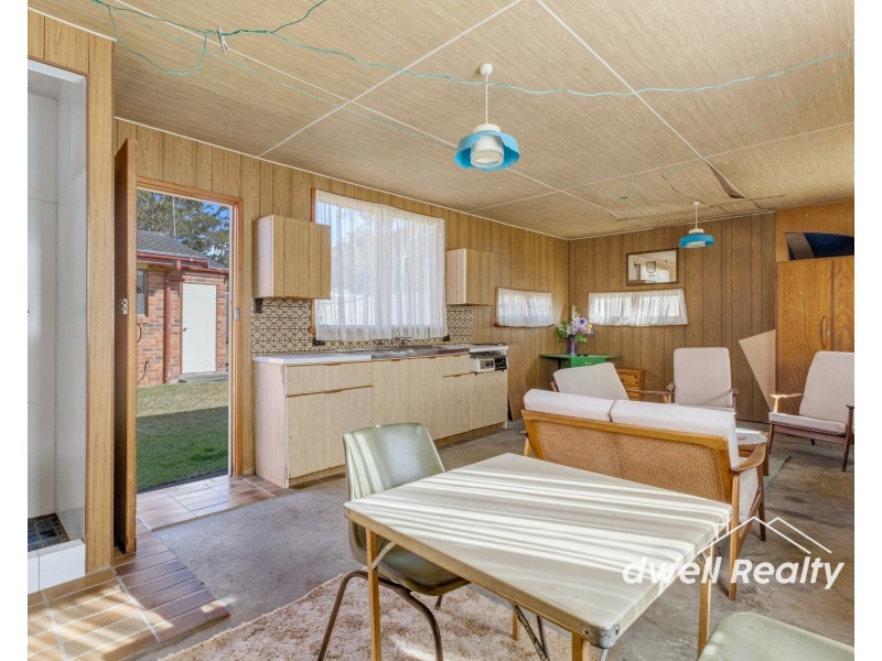 22 CATER CRESCENT, Sussex Inlet NSW 2540