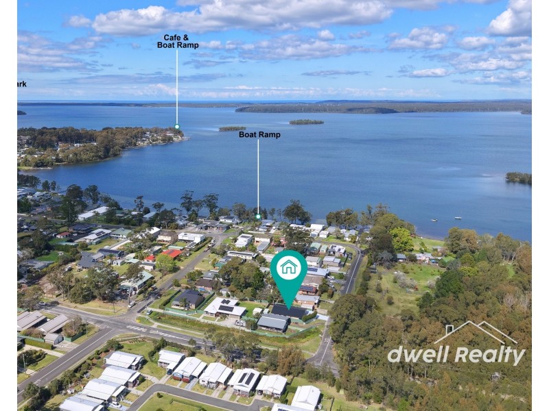4 DEANE STREET, St Georges Basin NSW 2540