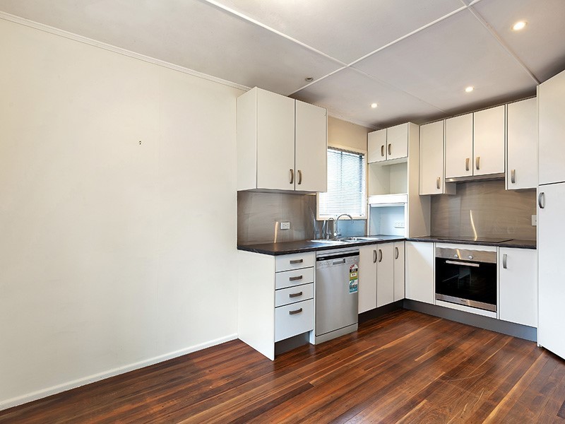 19 Alkoomi Avenue, Ferny Hills QLD 4055