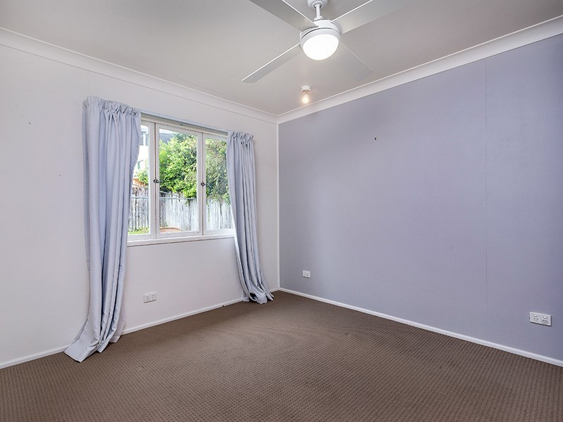 19 Alkoomi Avenue, Ferny Hills QLD 4055