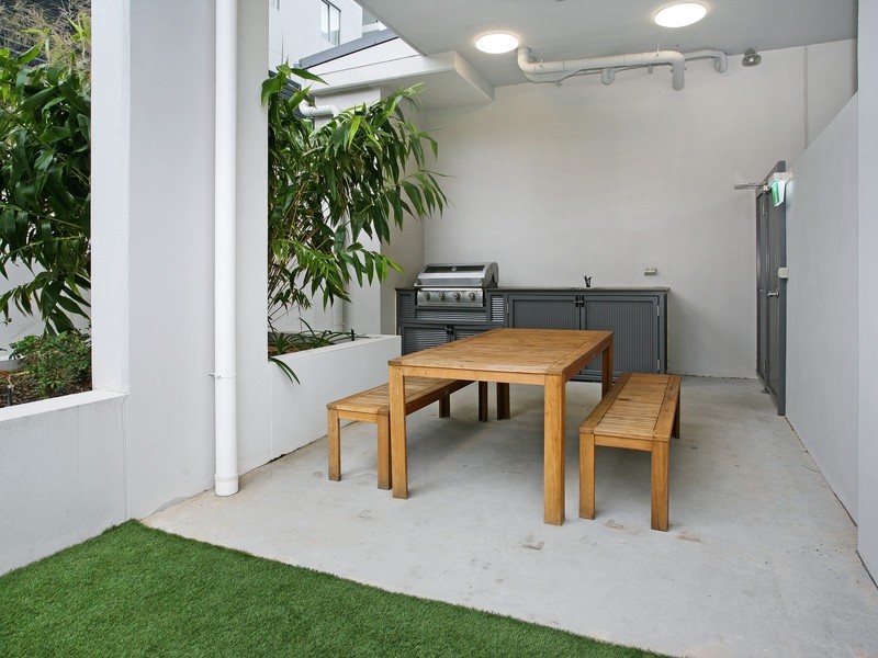 19/30 Le Geyt Street, Windsor QLD 4030