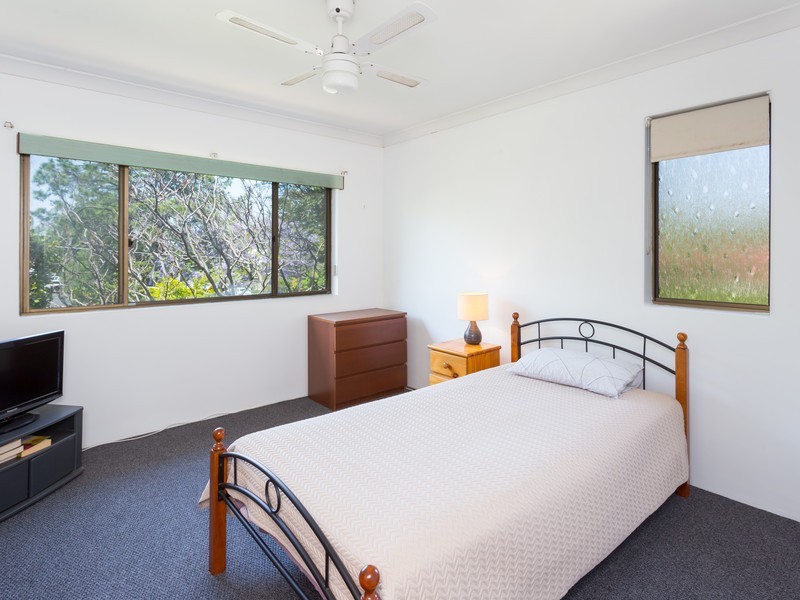 4/49 College Street, Hamilton QLD 4007