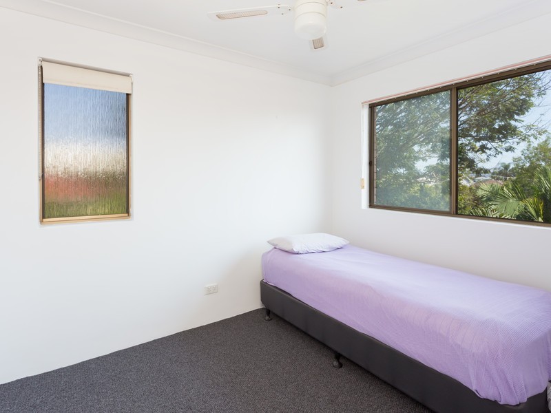 4/49 College Street, Hamilton QLD 4007