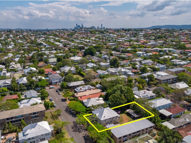 15 Phelan Street, Clayfield QLD 4011