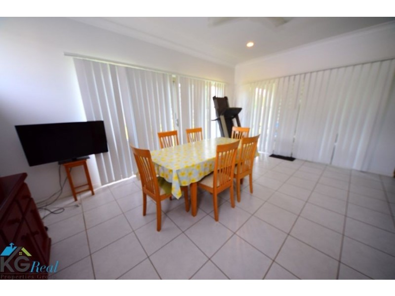 78 Mount Archer Rd, Parkinson QLD 4115