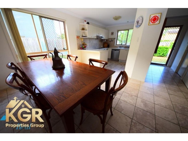 19 Earnshaw Street, Calamvale QLD 4116