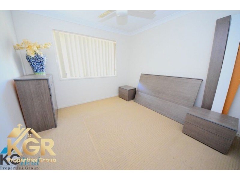 19 Earnshaw Street, Calamvale QLD 4116
