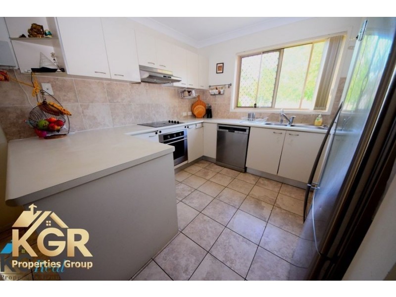 19 Earnshaw Street, Calamvale QLD 4116