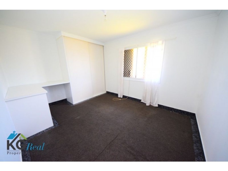 2 Blaxland Street, Woodridge QLD 4114