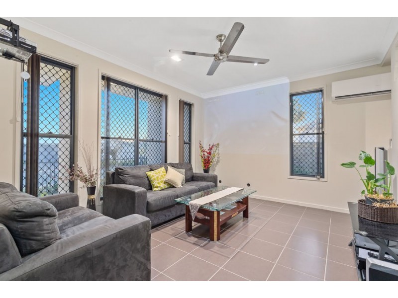 33 The Promenade, Springfield Lakes QLD 4300