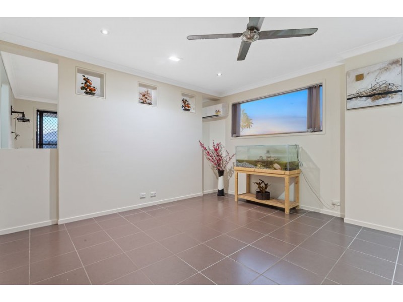 33 The Promenade, Springfield Lakes QLD 4300