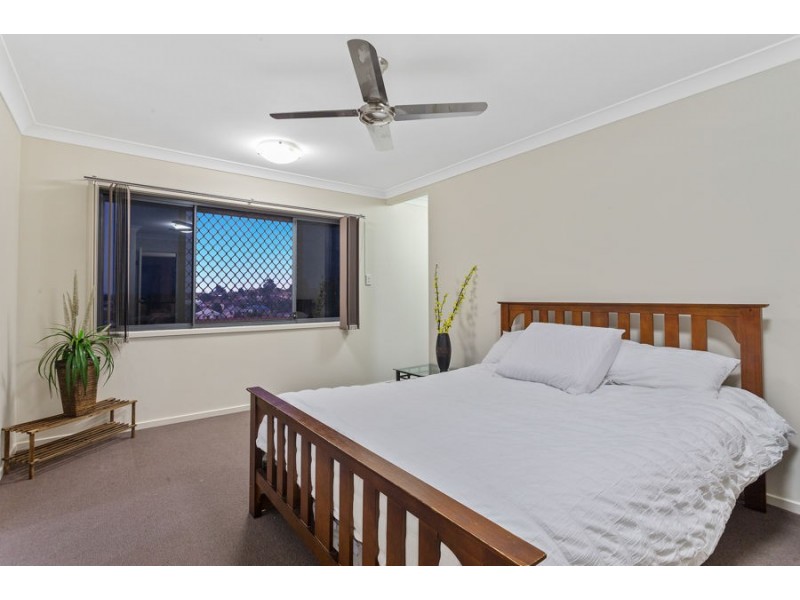 33 The Promenade, Springfield Lakes QLD 4300