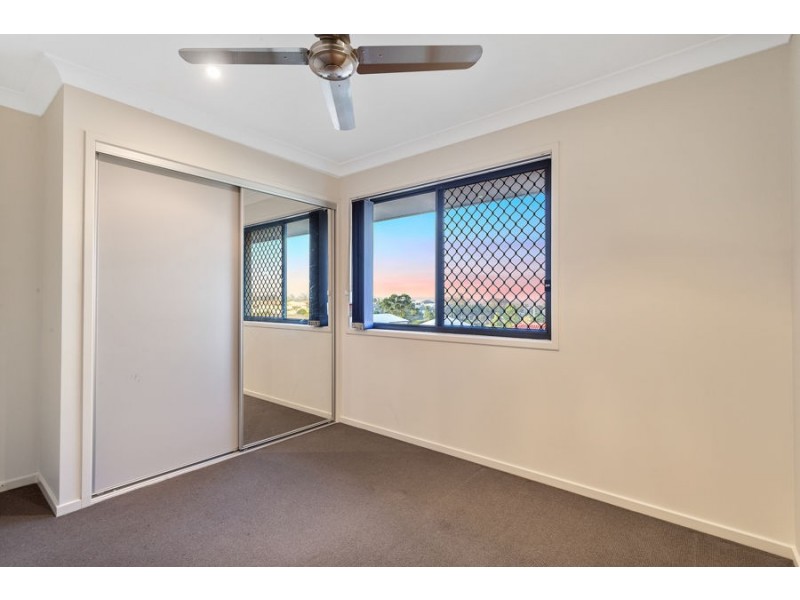 33 The Promenade, Springfield Lakes QLD 4300