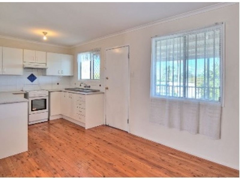 133 Waratah Drive, Crestmead QLD 4132