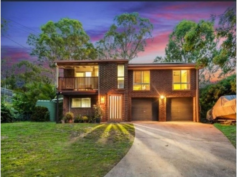 23 Morisset court, Edens Landing QLD 4207