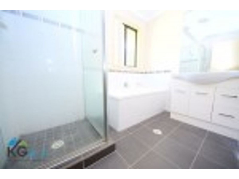 15 Turrbal st, Bellbowrie QLD 4070