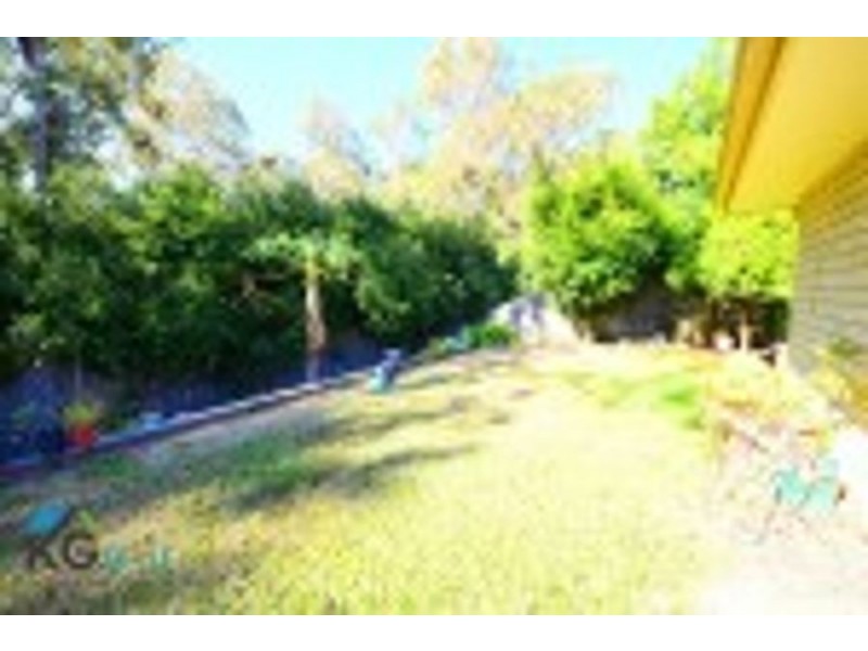 15 Turrbal st, Bellbowrie QLD 4070