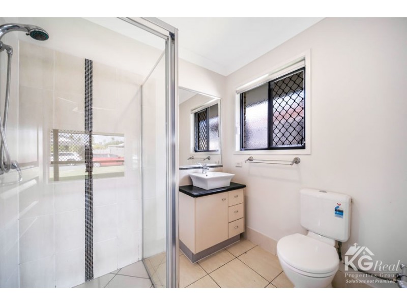 18 Moxey St, Marsden QLD 4132