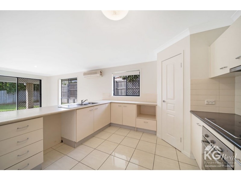 18 Moxey St, Marsden QLD 4132