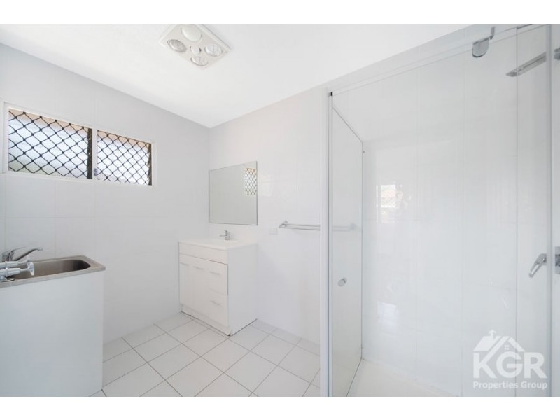2 blaxland St, Woodridge QLD 4114