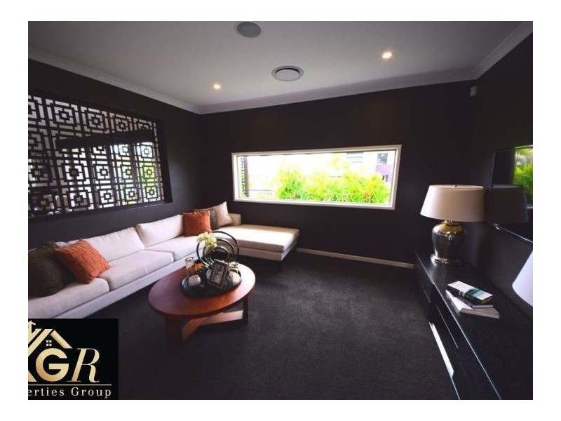 5 Elvire Street, Ormeau Hills QLD 4208