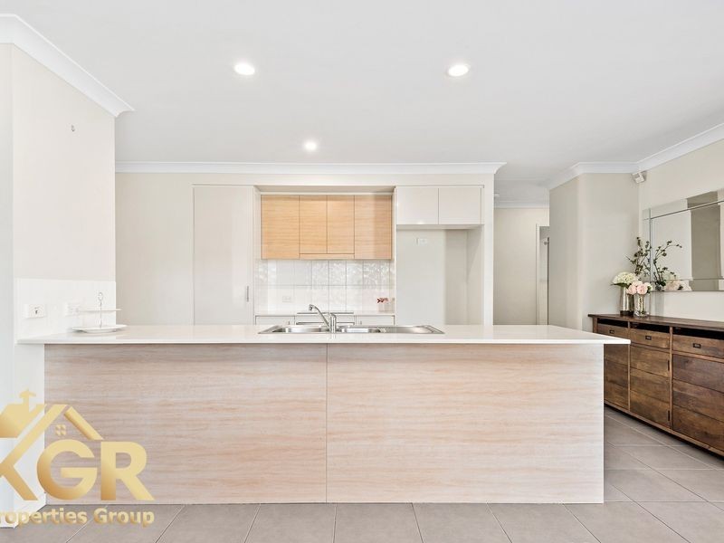 34 Blackwell Street, Hillcrest QLD 4118