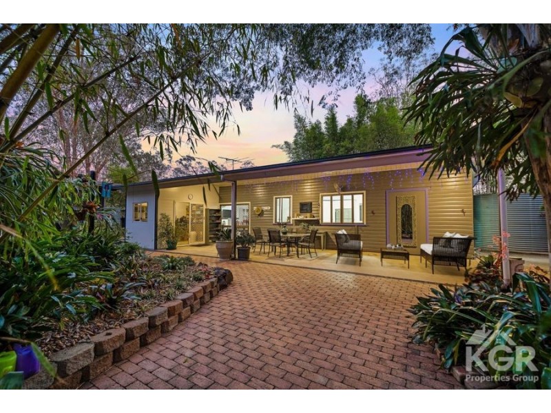 703 Greenbank Rd, North Maclean QLD 4280